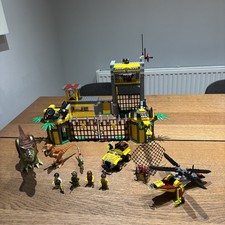 LEGO set 5887 Dino Dino Difesa