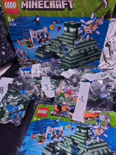 Lego minecraft ocean monument - lego,