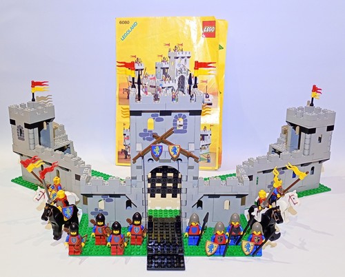 Lego lion knights 6080 - lion,