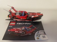 Lego Technic 42089 Barca con