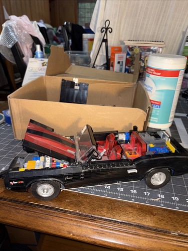 Lego icons chevrolet camaro - lego,
